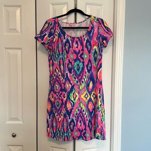 EUC Lilly Pulitzer Tshirt dress size small